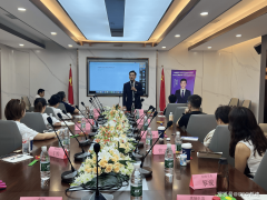 独创的“AI营销五星模子系统”正在业内具有普遍